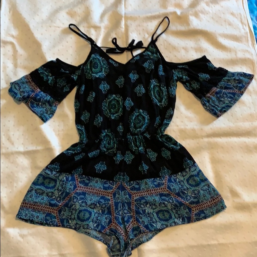 Romper paisley pattern